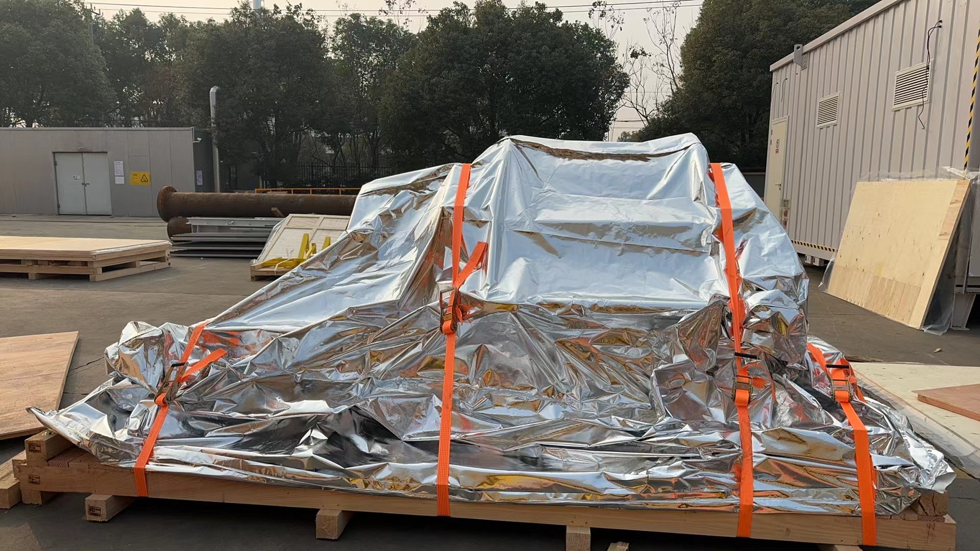 木包裝箱為何會變色？